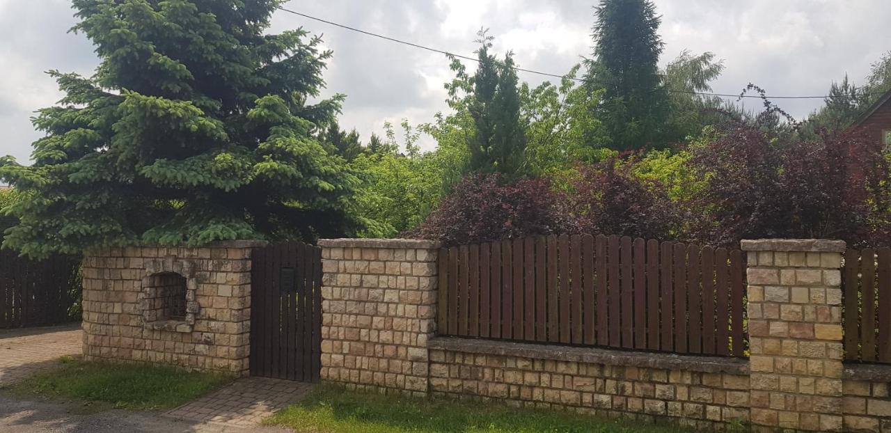 Szyszka I Roza Domek Na Jurze Zelazko Εξωτερικό φωτογραφία